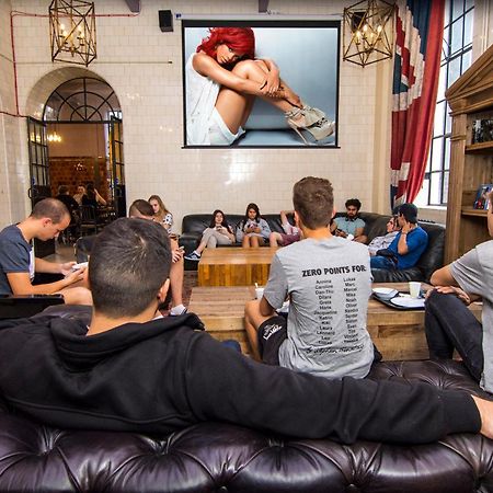 Rest Up Hostel Λονδίνο Εξωτερικό φωτογραφία