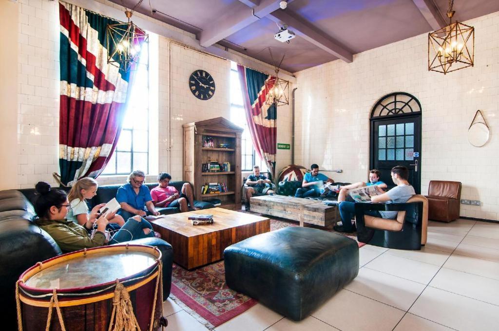 Rest Up Hostel Λονδίνο Εξωτερικό φωτογραφία