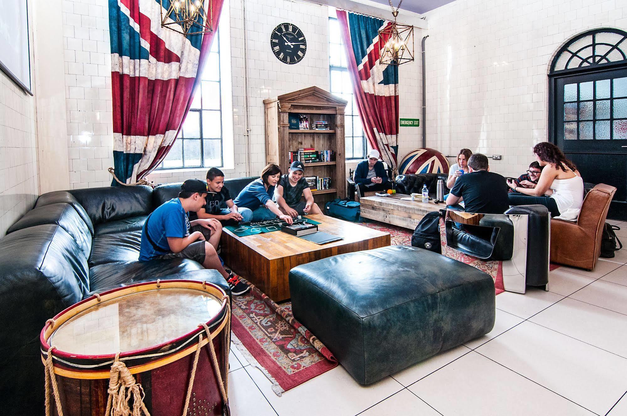 Rest Up Hostel Λονδίνο Εξωτερικό φωτογραφία